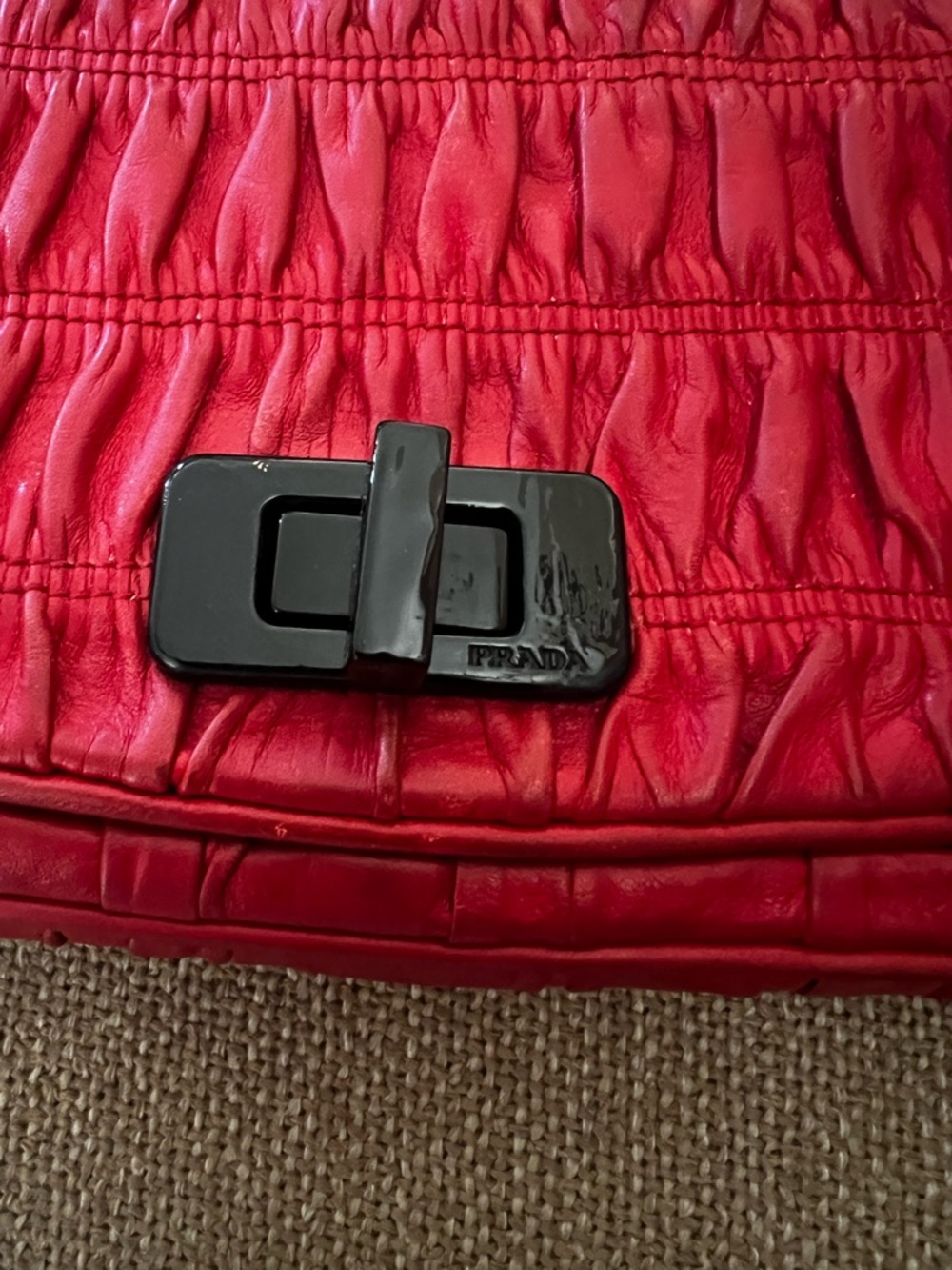 Prada Red Gaufre bag - Picture 5 of 15